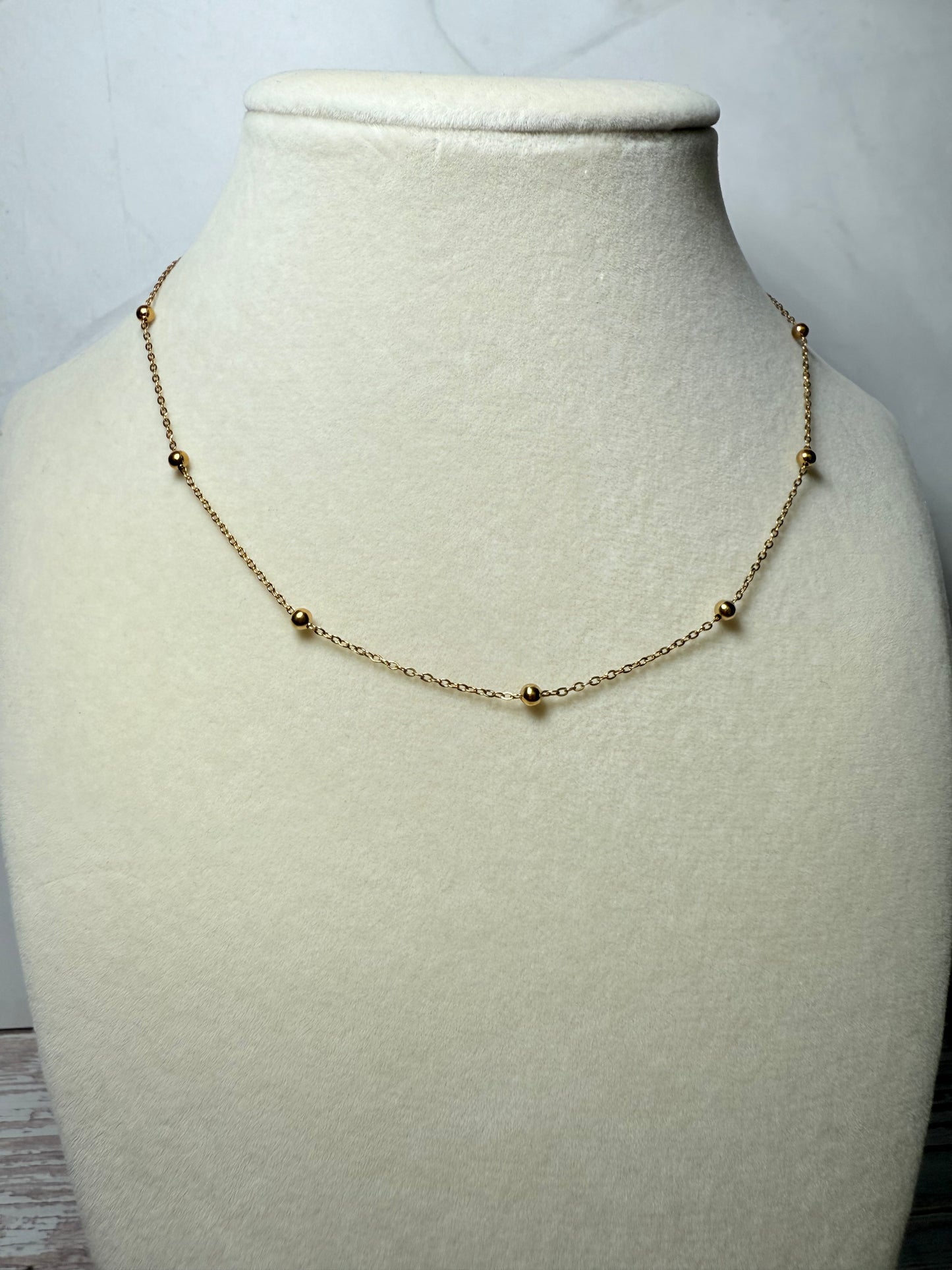 Mini Pearl Necklace