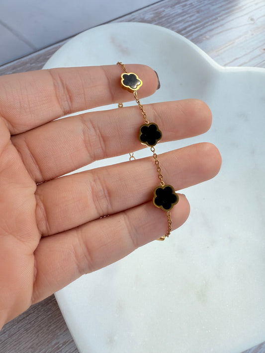Trebol Black Bracelet